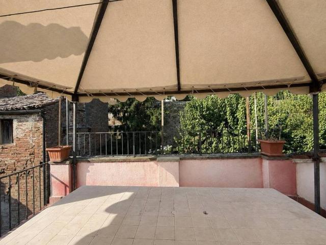 Casa indipendente in vendita a Todi PG