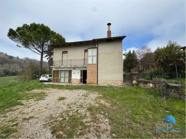 Casa indipendente in vendita a Todi PG