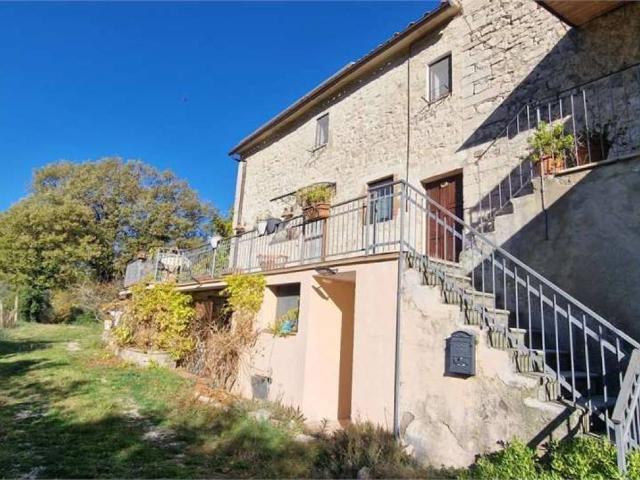 Casa indipendente in vendita a Todi PG