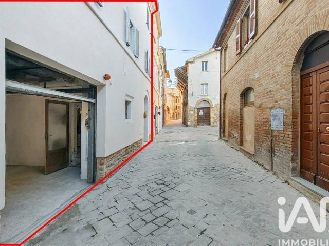 Casa indipendente in vendita a Tolentino MC