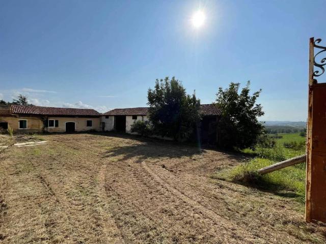 Casa indipendente in vendita a Tonco AT
