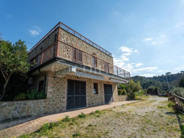 Casa indipendente in vendita a Torgiano PG