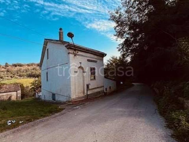 Casa indipendente in vendita a Torino di Sangro via Dei Pozzi