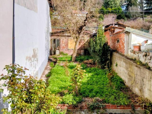 Casa indipendente in vendita a Torino TO