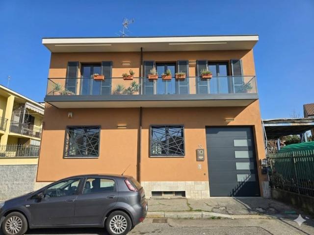 Casa indipendente in vendita a Torino TO