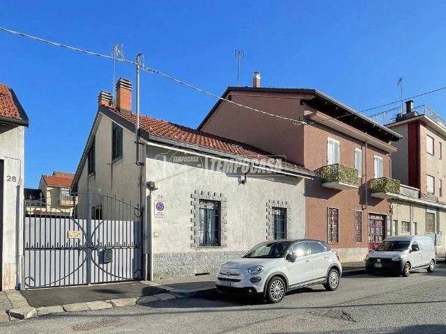 Casa indipendente in vendita a Torino TO