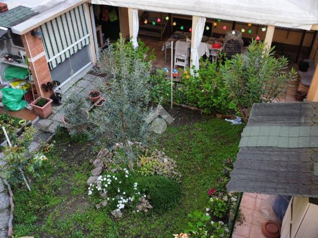 Casa indipendente in vendita a Torino TO