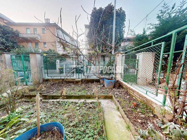 Casa indipendente in vendita a Torino TO