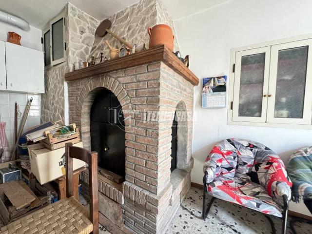 Casa indipendente in vendita a Tornareccio CH