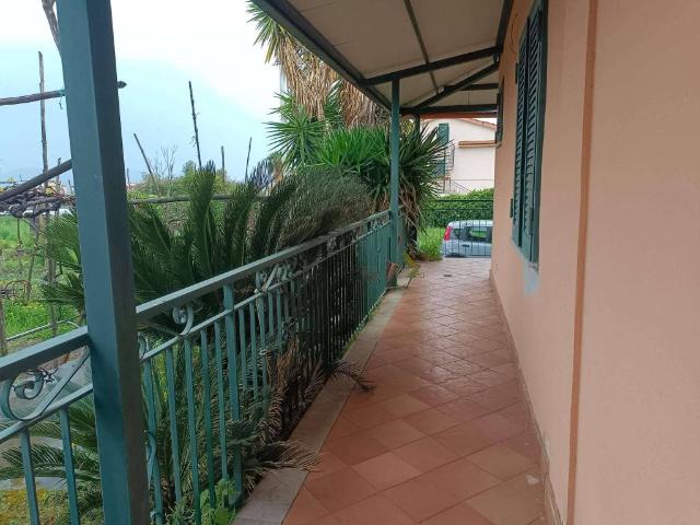 Casa indipendente in vendita a Torre del Greco NA
