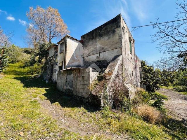 Casa indipendente in vendita a Torre del Greco NA