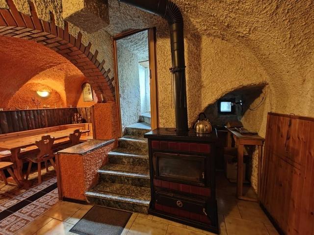 Casa indipendente in vendita a Torre di Santa Maria SO
