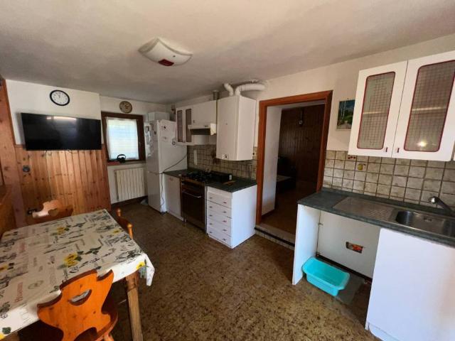 Casa indipendente in vendita a Torre Pellice TO