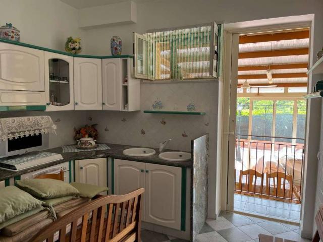 Casa indipendente in vendita a Torrenova ME