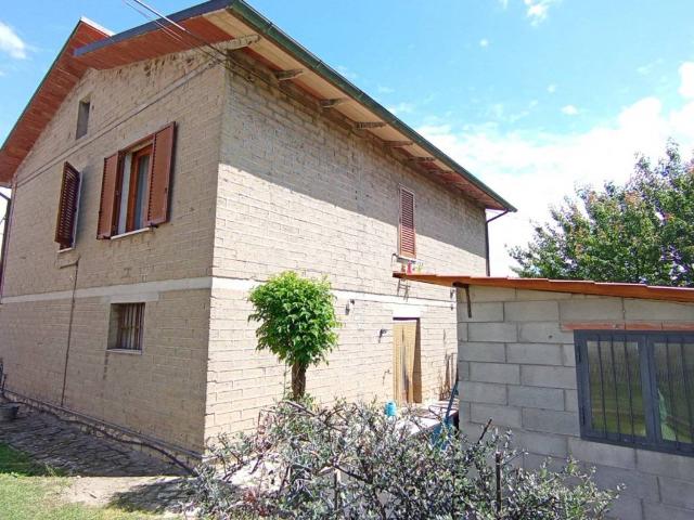 Casa indipendente in vendita a Torrita di Siena SI