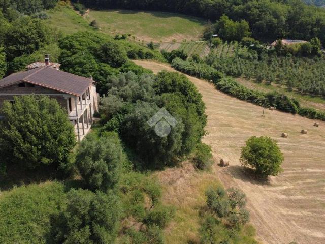Casa indipendente in vendita a Torri in Sabina RI