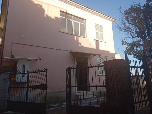 Casa indipendente in vendita a Torrice FR