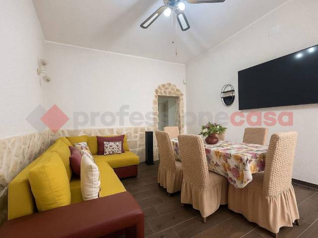 Casa indipendente in vendita a Torricella TA