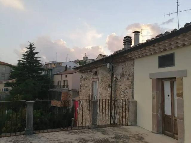Casa indipendente in vendita a Torricella Peligna CH