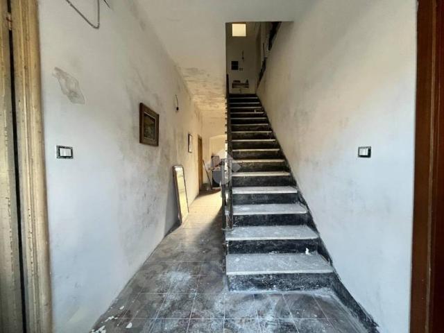 Casa indipendente in vendita a Torriglia, Laccio