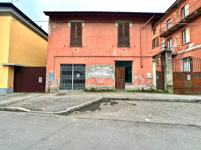 Casa indipendente in vendita a Tortona AL