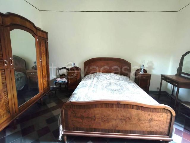 Casa indipendente in vendita a Tortorici piazza Umberto I, 33