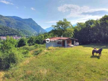 Casa indipendente in vendita a Toscolano Maderno BS