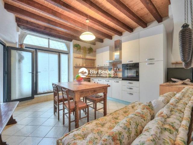 Casa indipendente in vendita a Toscolano Maderno BS