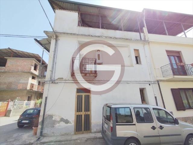 Casa indipendente in vendita a Taurianova RC
