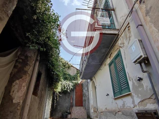Casa indipendente in vendita a Taurianova RC