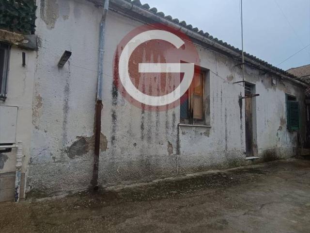 Casa indipendente in vendita a Taurianova RC