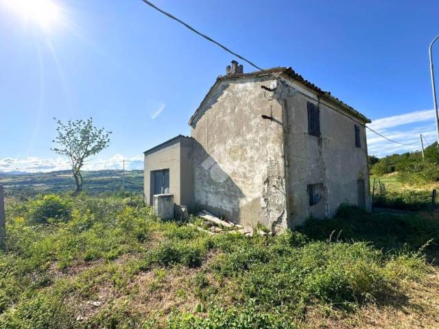 Casa indipendente in vendita a Tavoleto PU