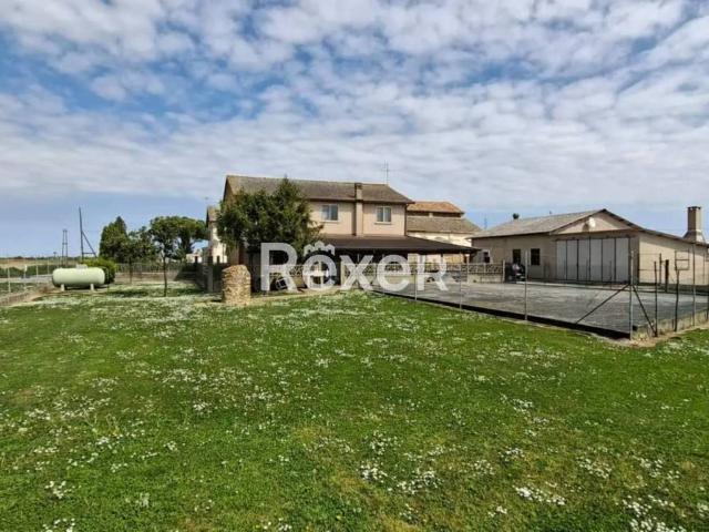 Casa indipendente in vendita a Taglio di Po RO