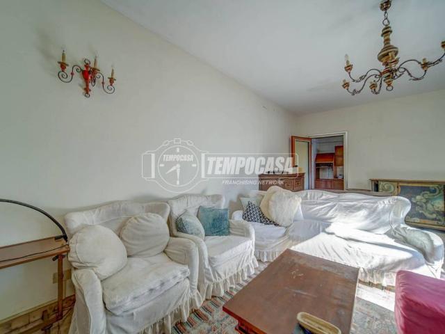 Casa indipendente in vendita a Taino VA