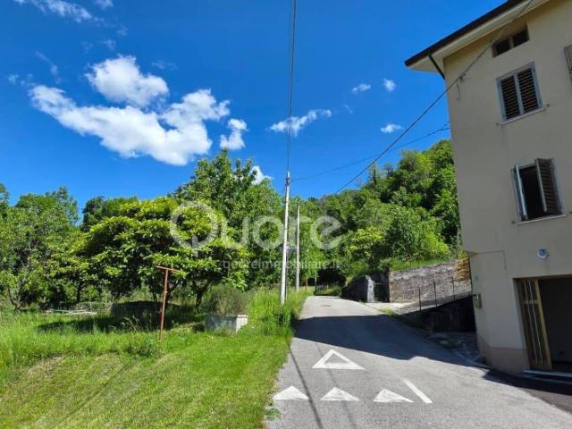 Casa indipendente in vendita a Tarcento UD