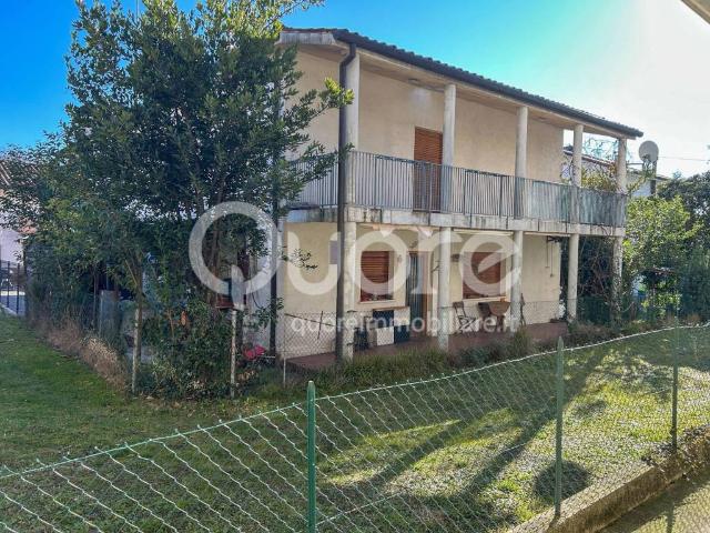 Casa indipendente in vendita a Tarcento via Monte Nero, 27