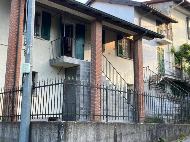 Casa indipendente in vendita a Tassarolo AL