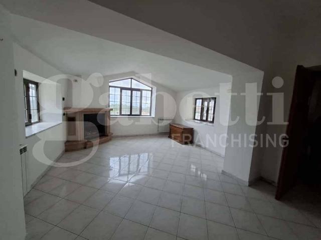 Casa indipendente in vendita a Teano CE