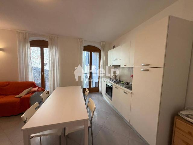 Casa indipendente in vendita a Tenno, Tenno
