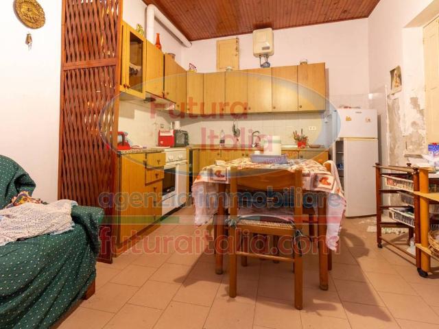 Casa indipendente in vendita a Terme Vigliatore ME