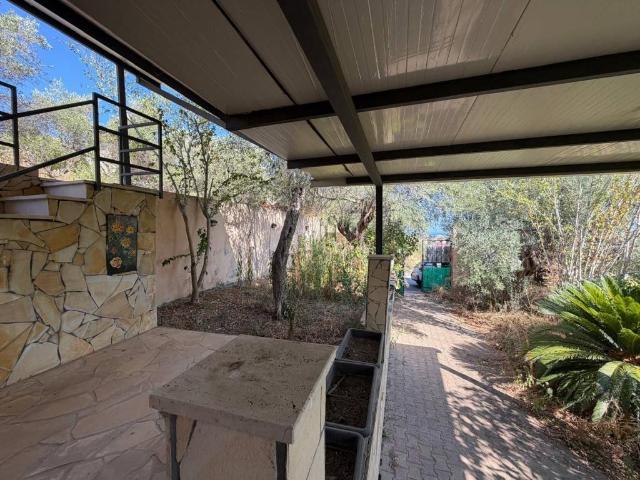 Casa indipendente in vendita a Terme Vigliatore ME