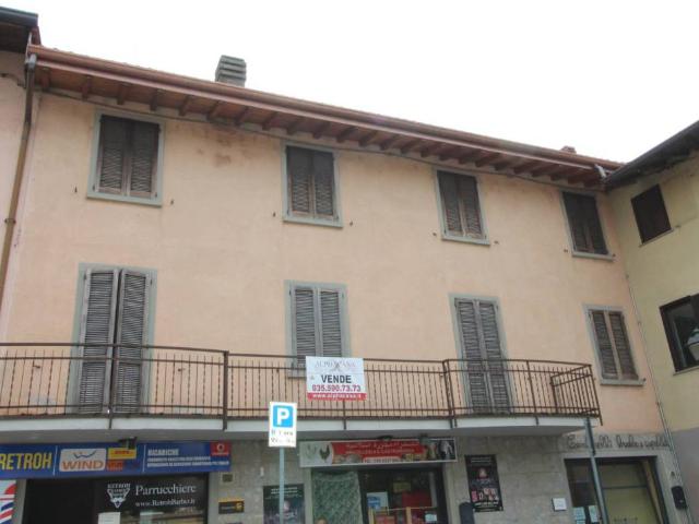 Casa indipendente in vendita a Terno d'Isola BG