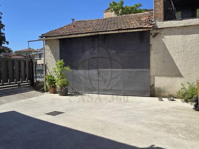 Casa indipendente in vendita a Terni TR