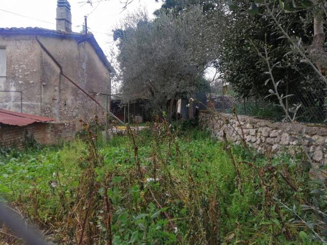 Casa indipendente in vendita a Terni TR