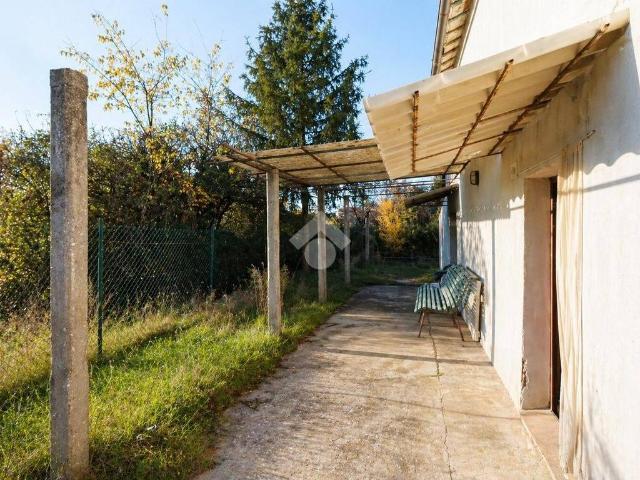 Casa indipendente in vendita a Terni TR