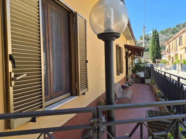 Casa indipendente in vendita a Terni TR