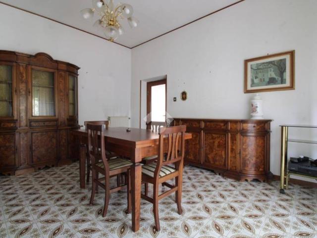 Casa indipendente in vendita a Terni TR