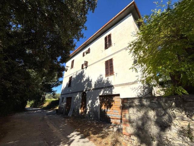 Casa indipendente in vendita a Terni TR