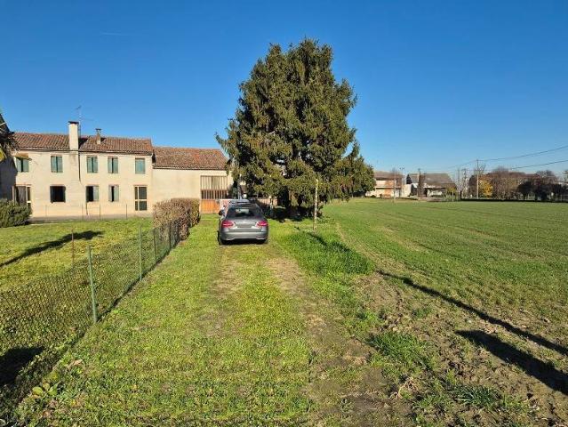 Casa indipendente in vendita a Terrazzo VR