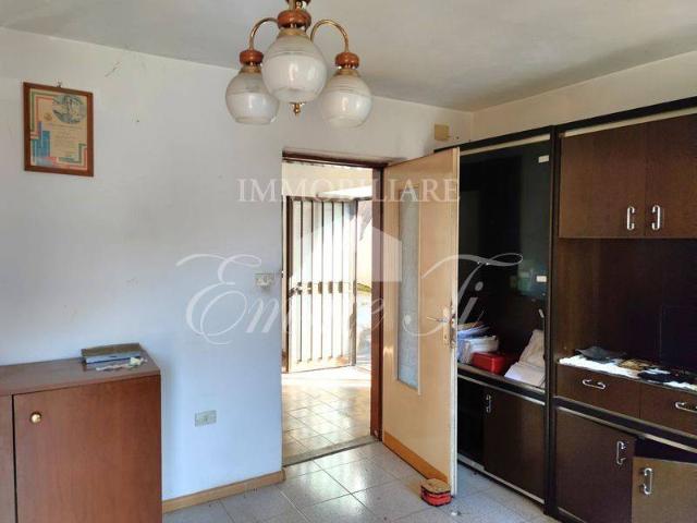 Casa indipendente in vendita a Terragnolo TN